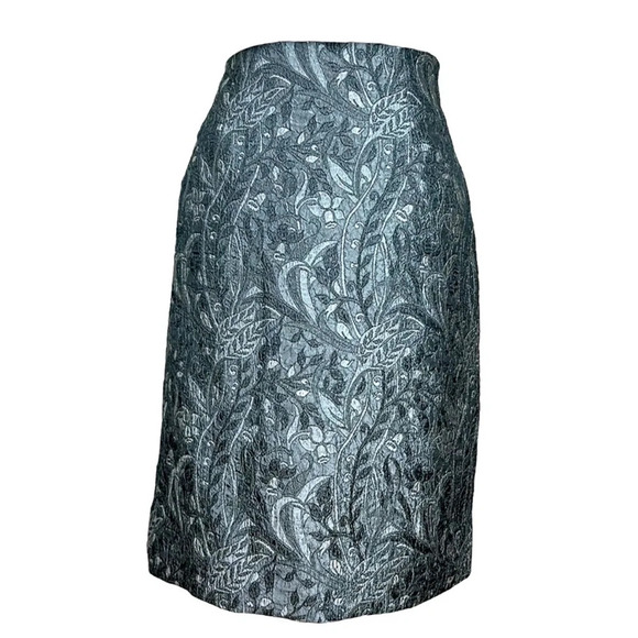 Svetlana Dresses & Skirts - NWOT Svetlana tone-on-tone, crinkle floral  jacquard pencil skirt